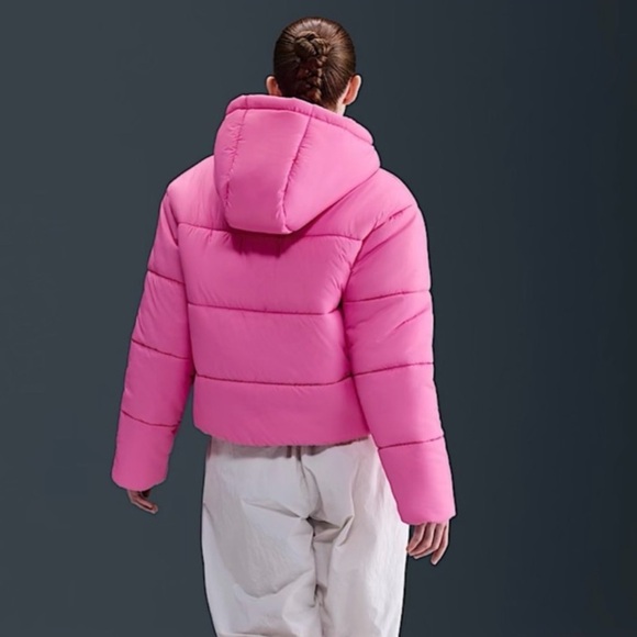 Nike Women's Therma-FIT Hooded Puffer Jacket in bright pink. Medium - Picture 2 of 4